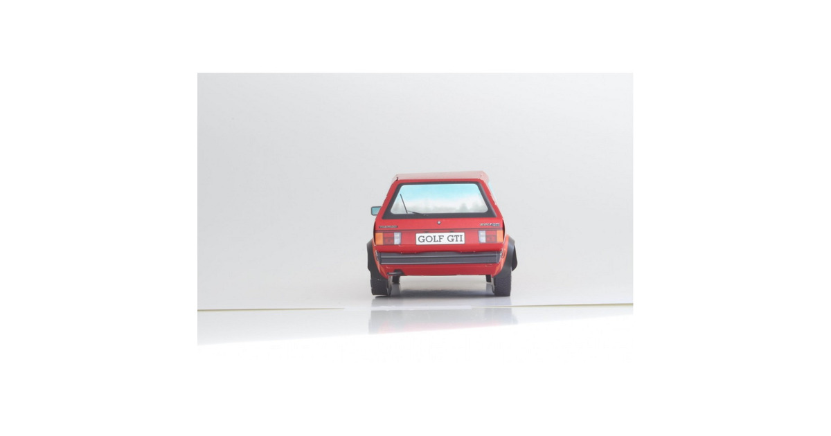 FranzisVW Golf GTI mk1 Cardboard model kit Modelvoertuig  (Schaal 1:18)