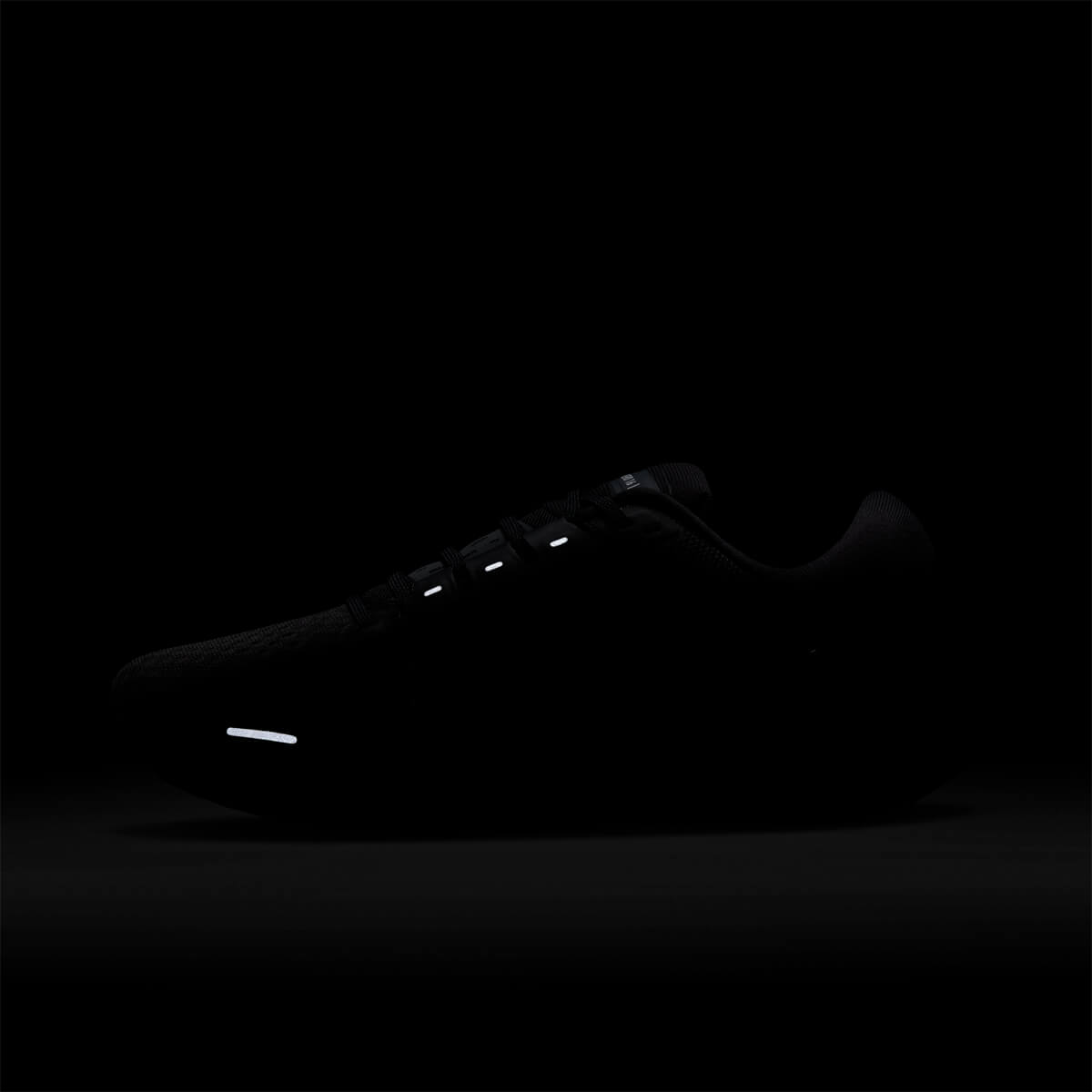 Nike Air Zoom Vomero 16 Løbesko Dame