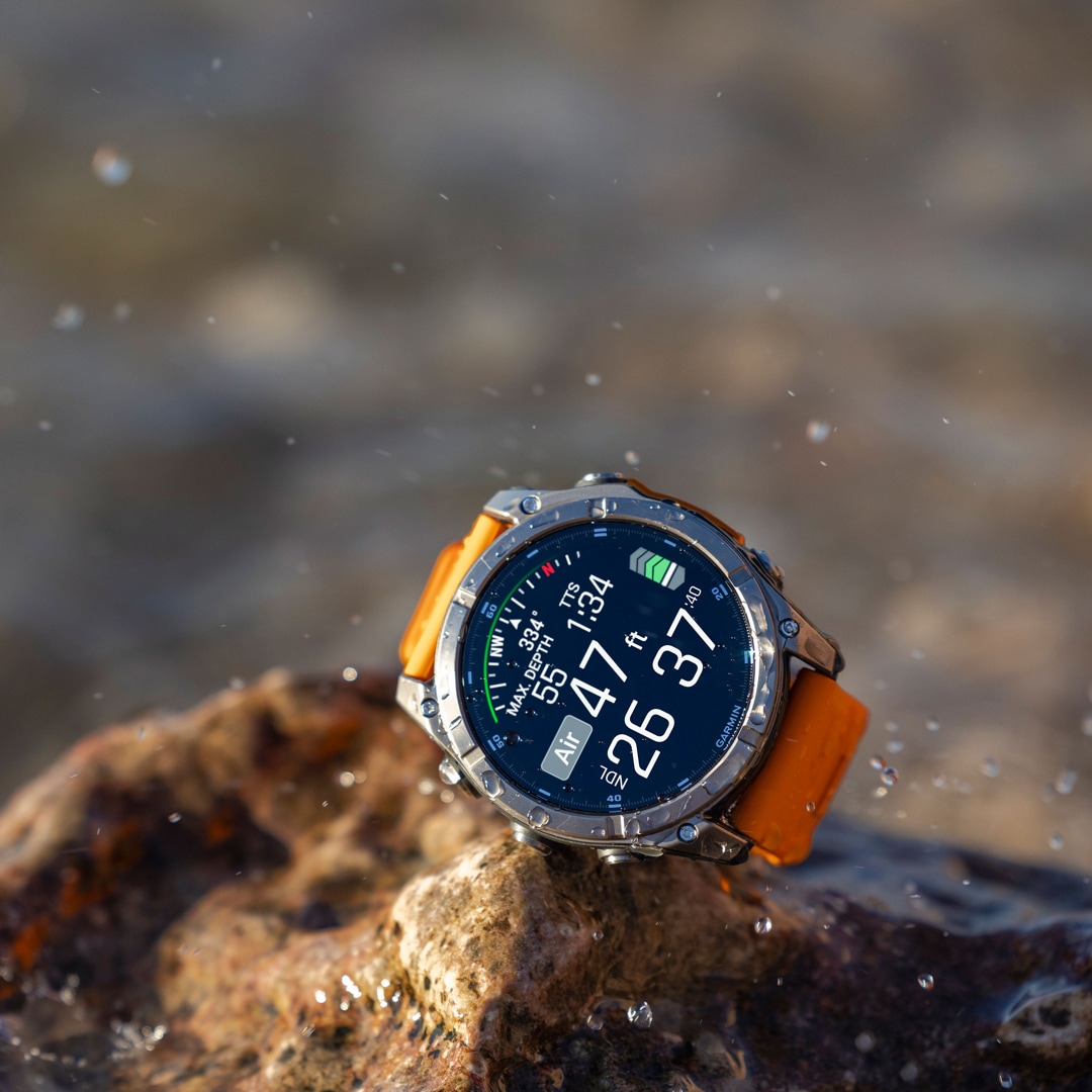 Garmin Fenix 8 - 51mm AMOLED Sapphire Graphit / Spark Orange