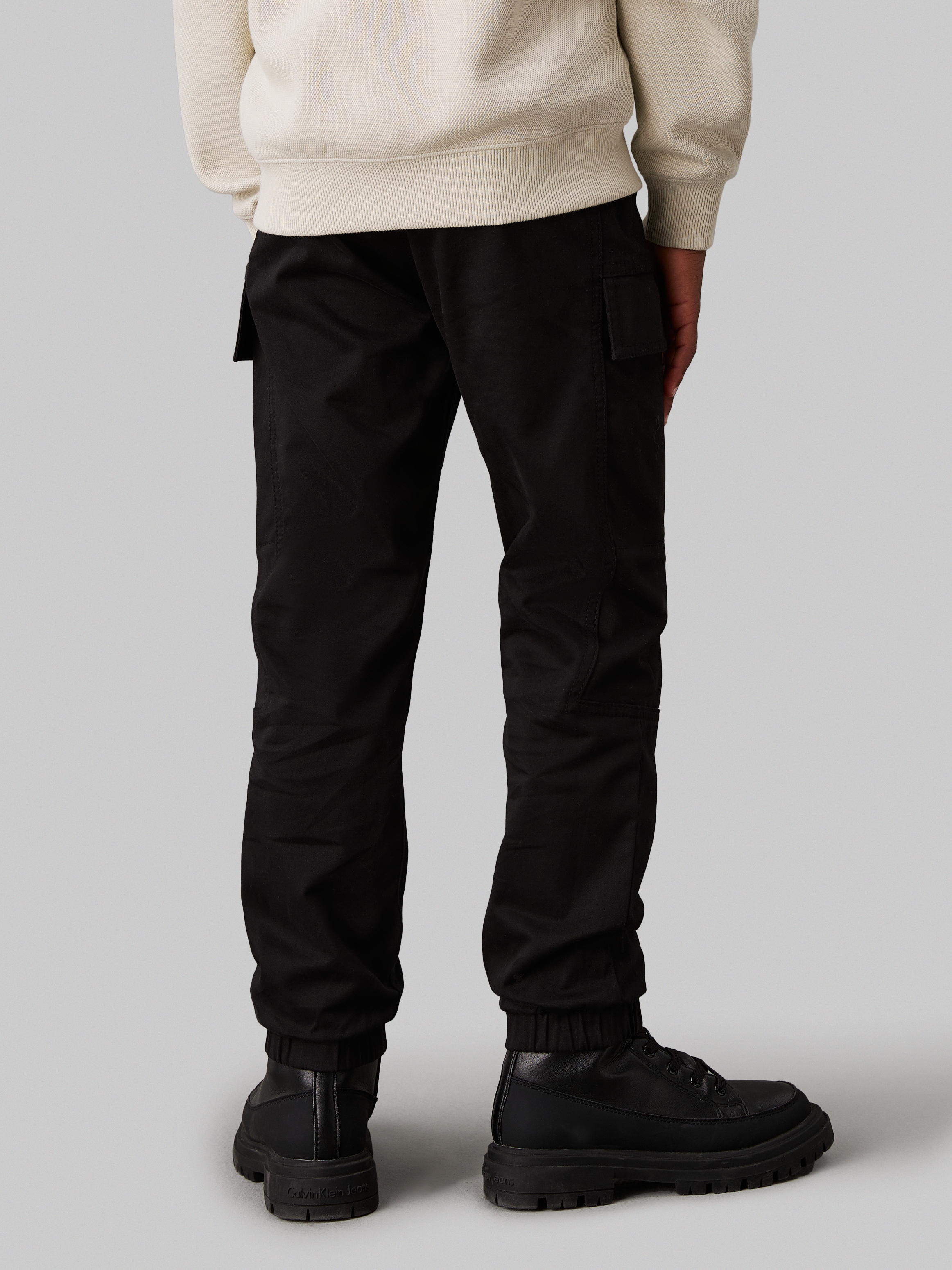 Calvin Klein Jeans Sweathose »ESSENTIAL WOVEN CARGO PANTS«  für Kinder bis 16 Jahre mit Logo-Print