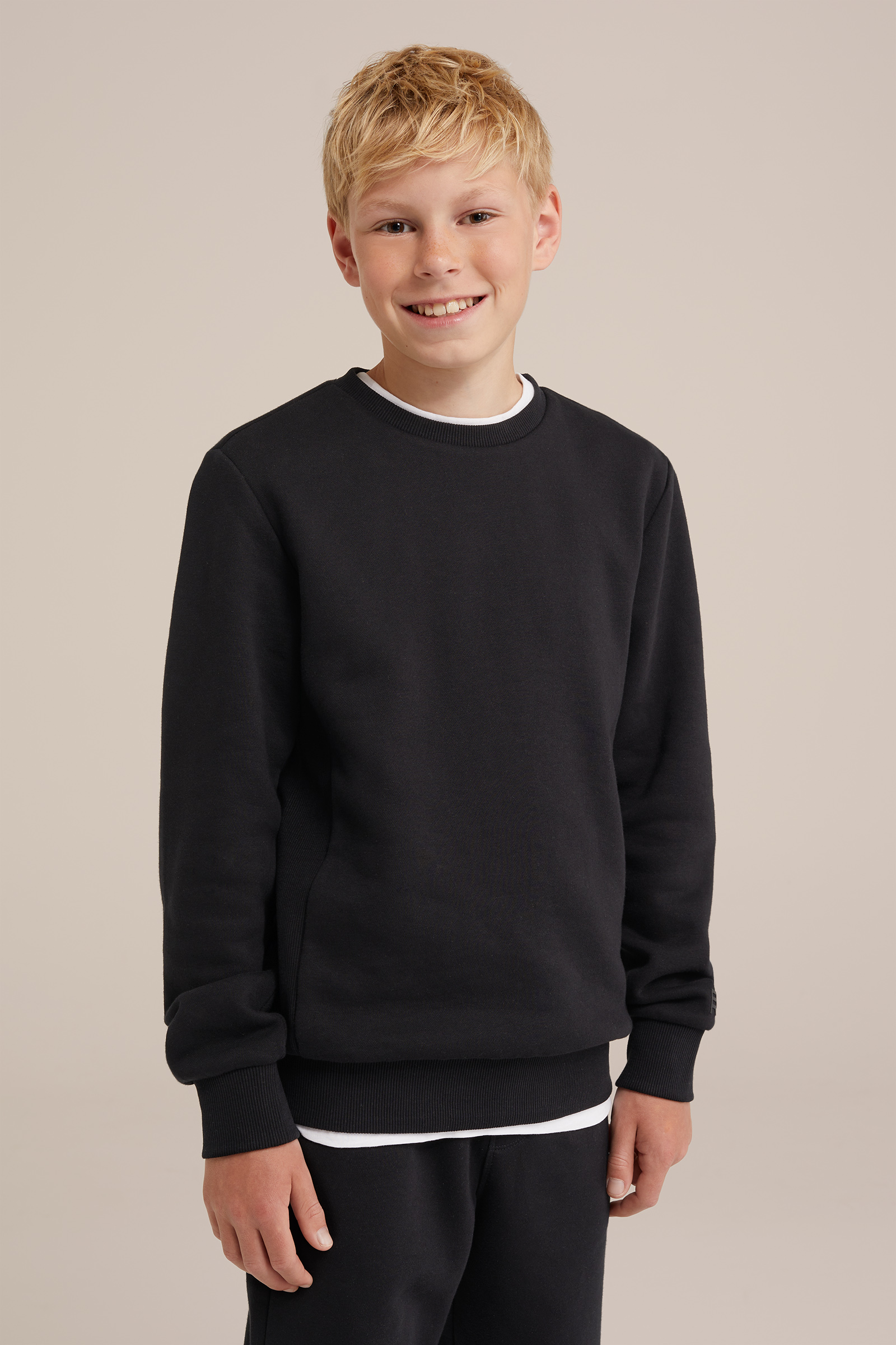Unisex sweater met geribde details Blue Ridge Zwart