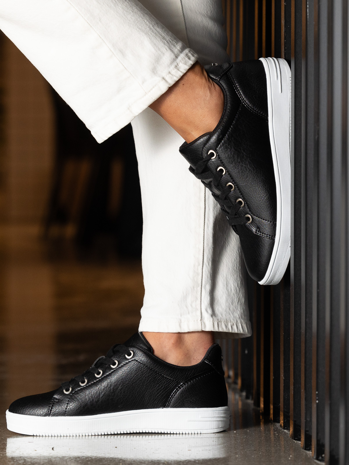 Gorbio Low Black - Trapes Sko