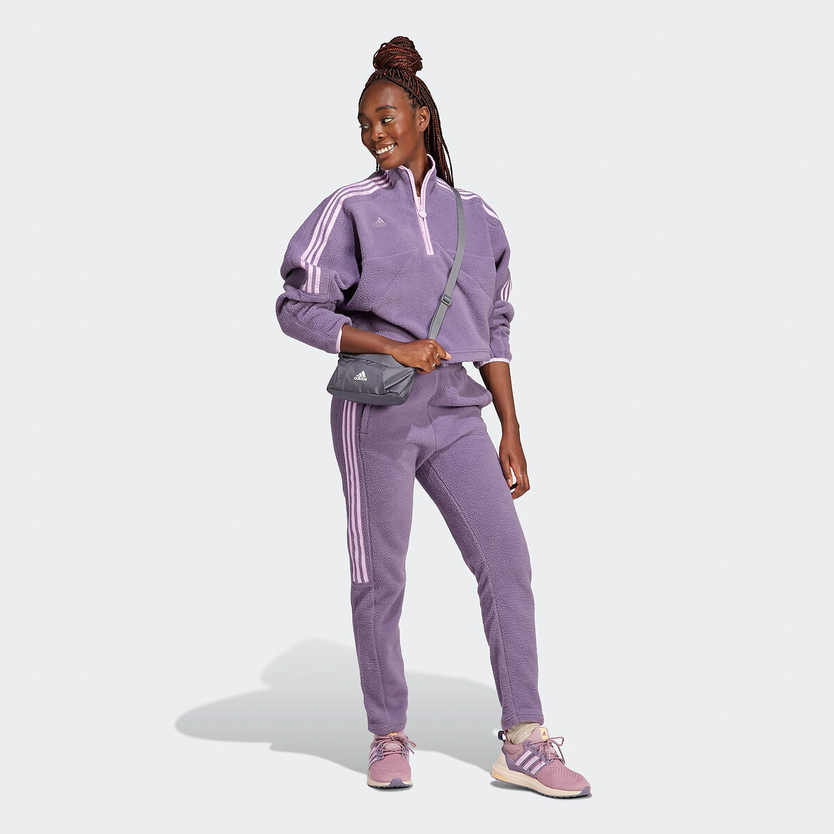 Roupas Esportivas Adidas<br>Calça de Moletom Tiro