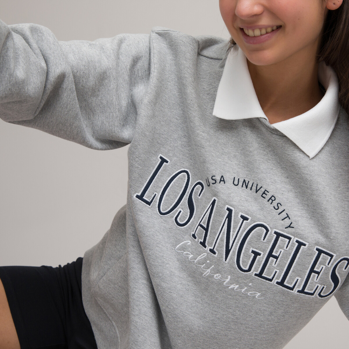 COLEÇÕES LA REDOUTE<br>Suéter oversized com gola polo, bordado na frente, em fleece