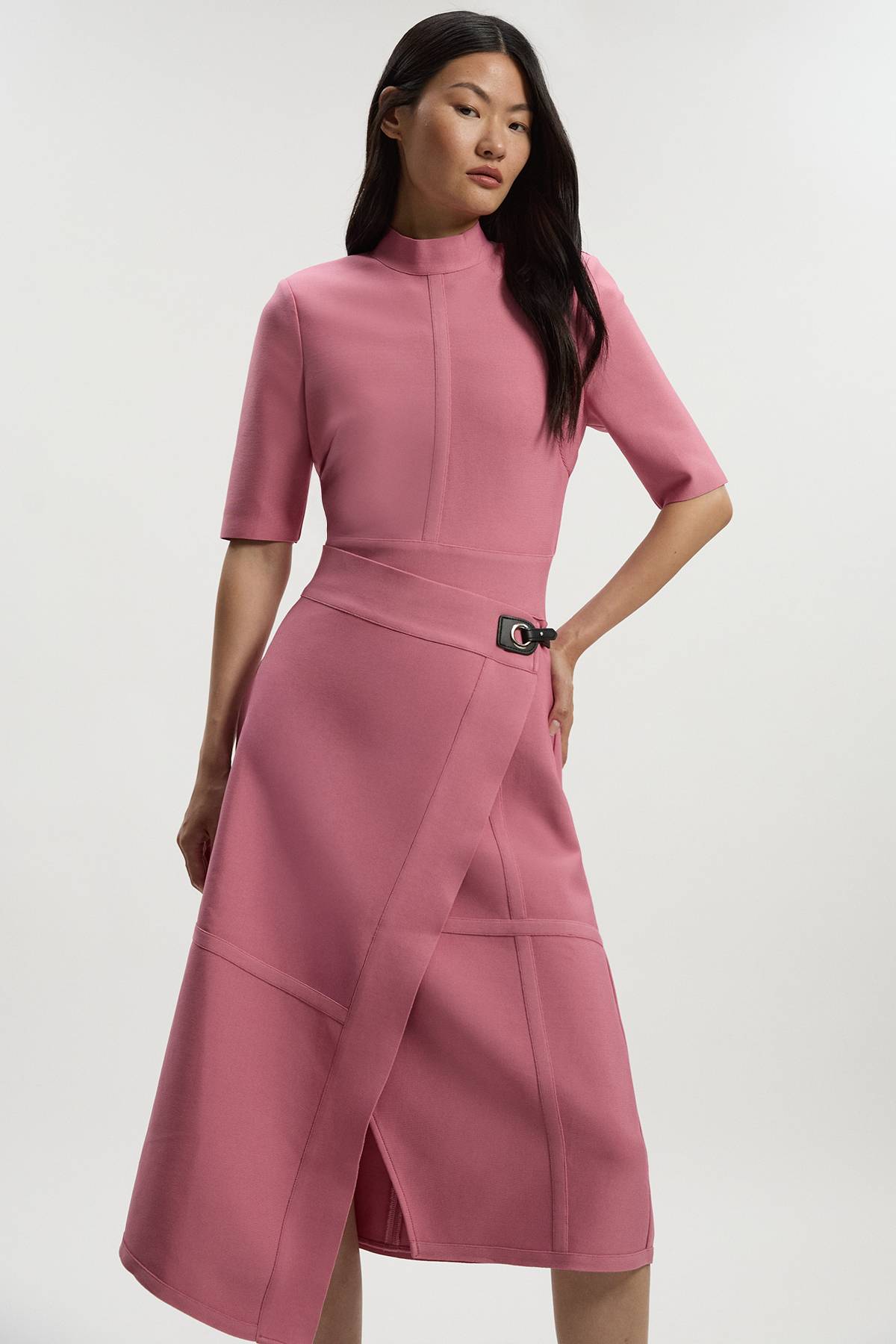 KarenMillen Robe midi asymétrique en maille bandage Figure Form