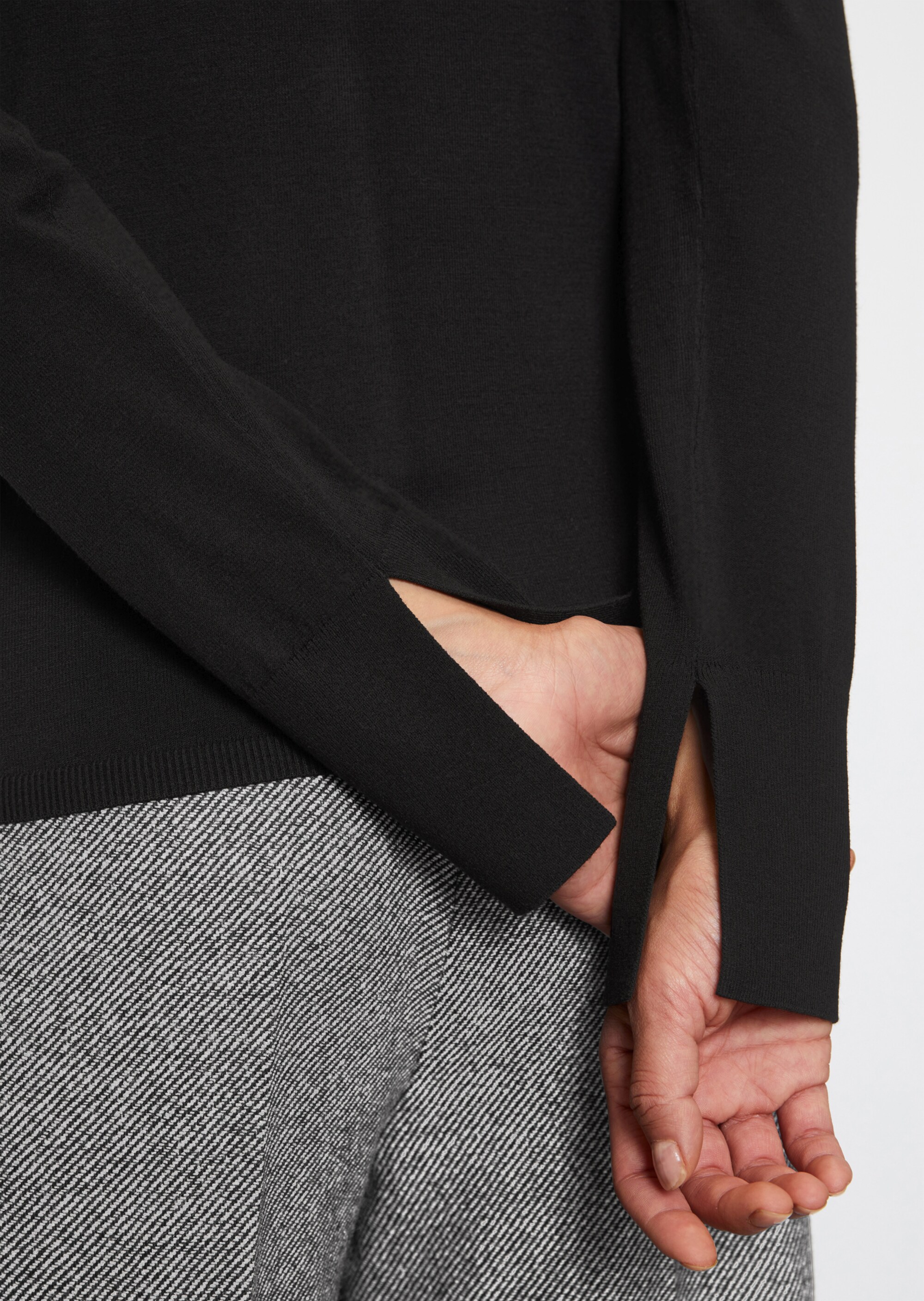 Feinstrick-Pullover slim aus LENZING™ ECOVERO™