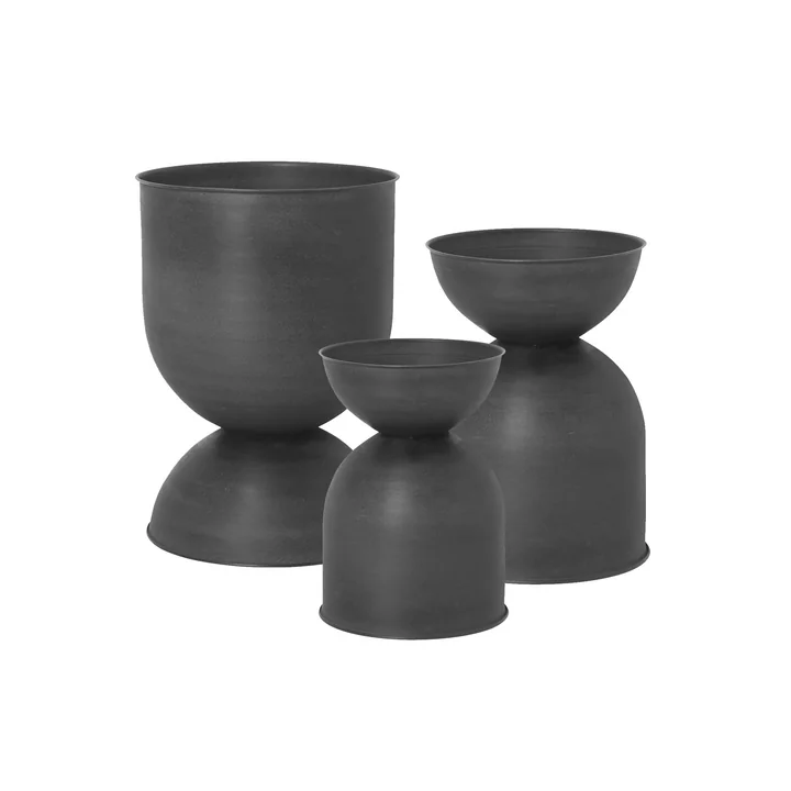 Ferm Living - Hourglass Blumentopf medium, Ø 41 x H 59 cm, schwarz / dunkelgrau