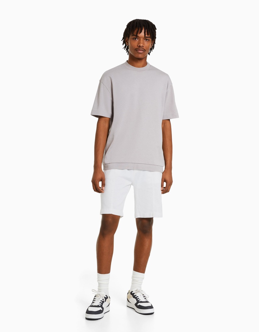 Bermuda jogger com efeito rústico