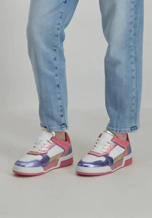 DWRS Sneaker Ruby sequins