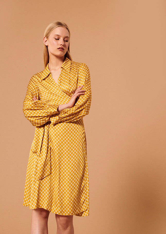 Robe Roselitajaune imprimée petites fleurs en satin