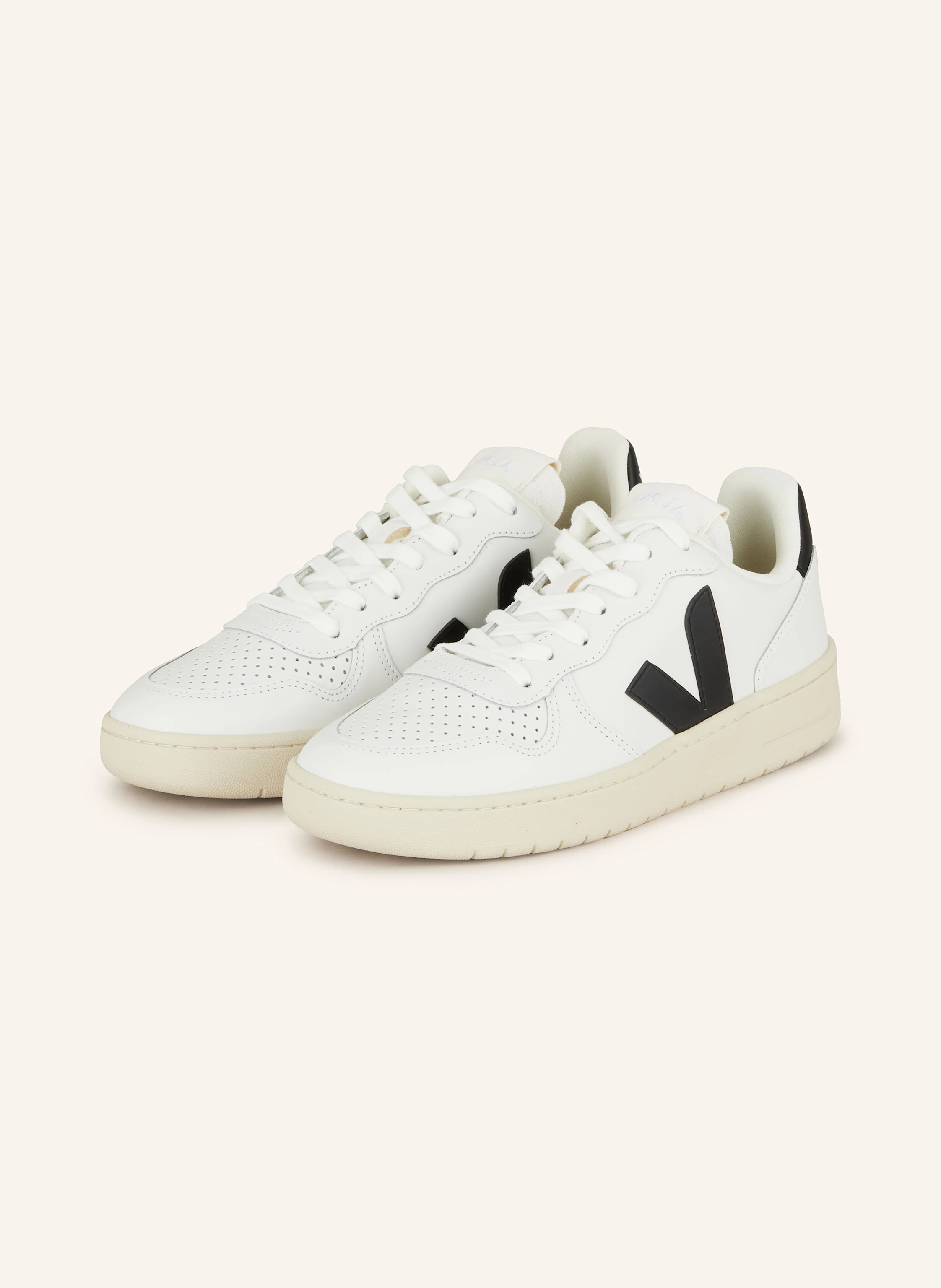 VEJA Sneaker V-10 PRIME