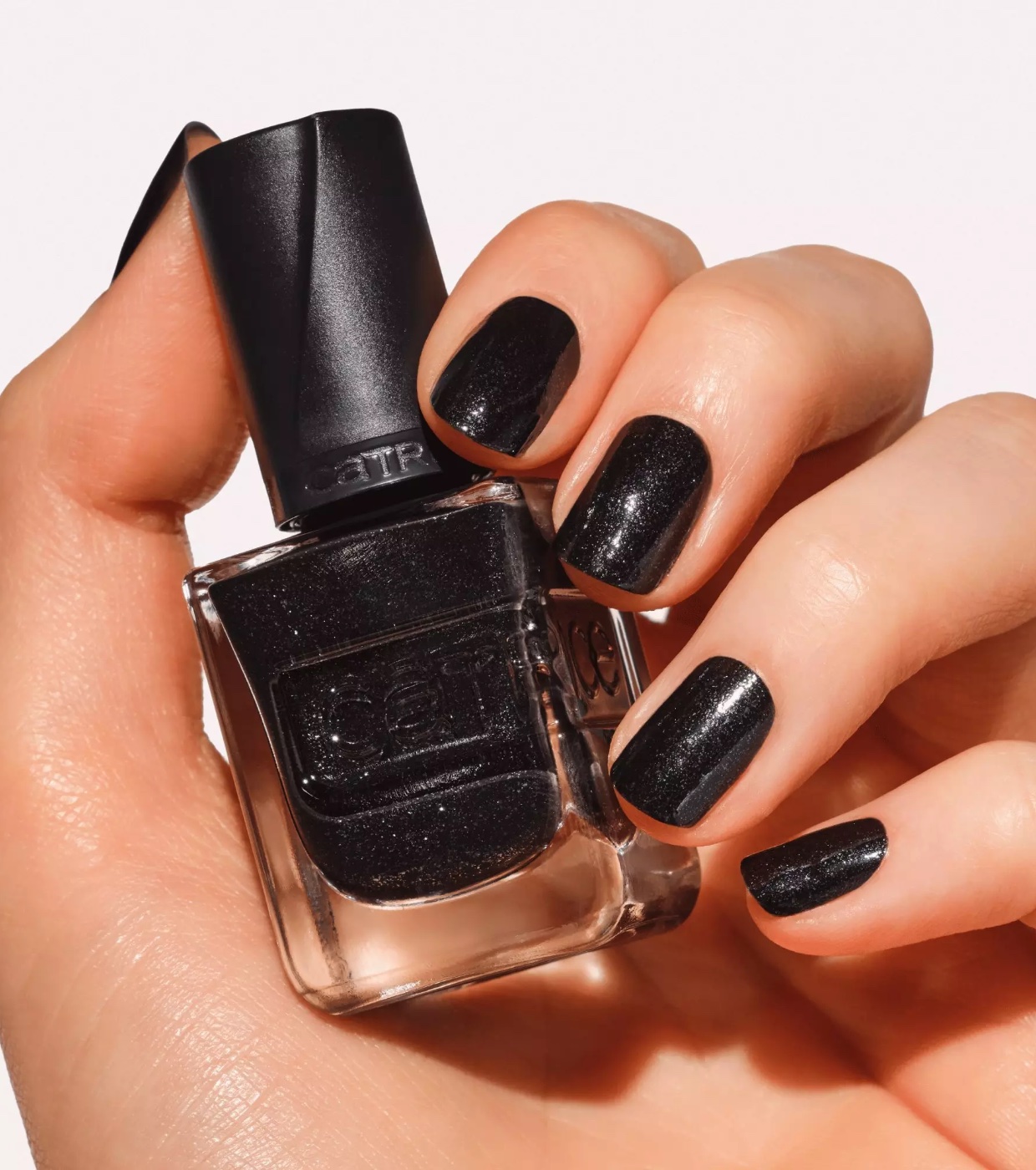 Catrice - Esmalte Gel Affair - 044: Sparkle Like It's Midnight