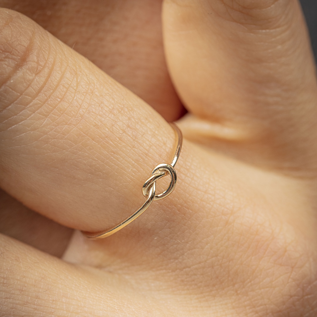 Ring 750/18 K Gelbgold Knoten