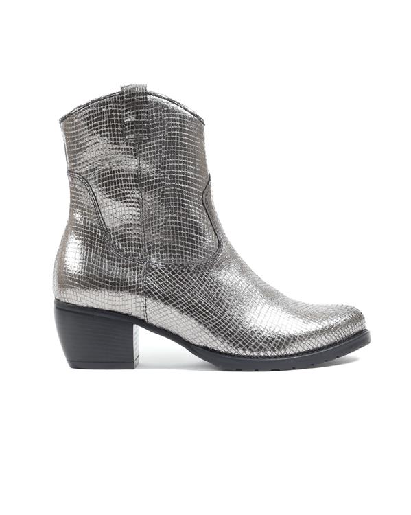 Footnotes 52.001 LaminatoMetallicSilver(7482WijdteK)
