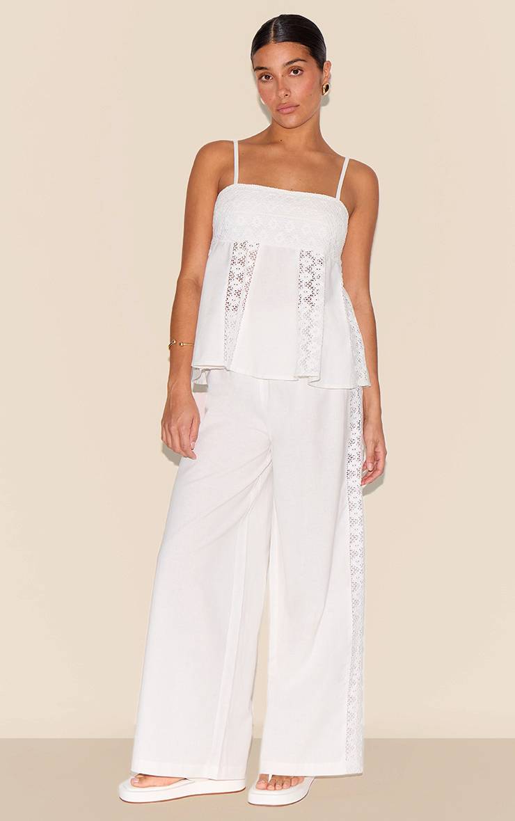 Pantalon Large Petite Aspect Lin Avec Détails Crochet Sur Les Côtés