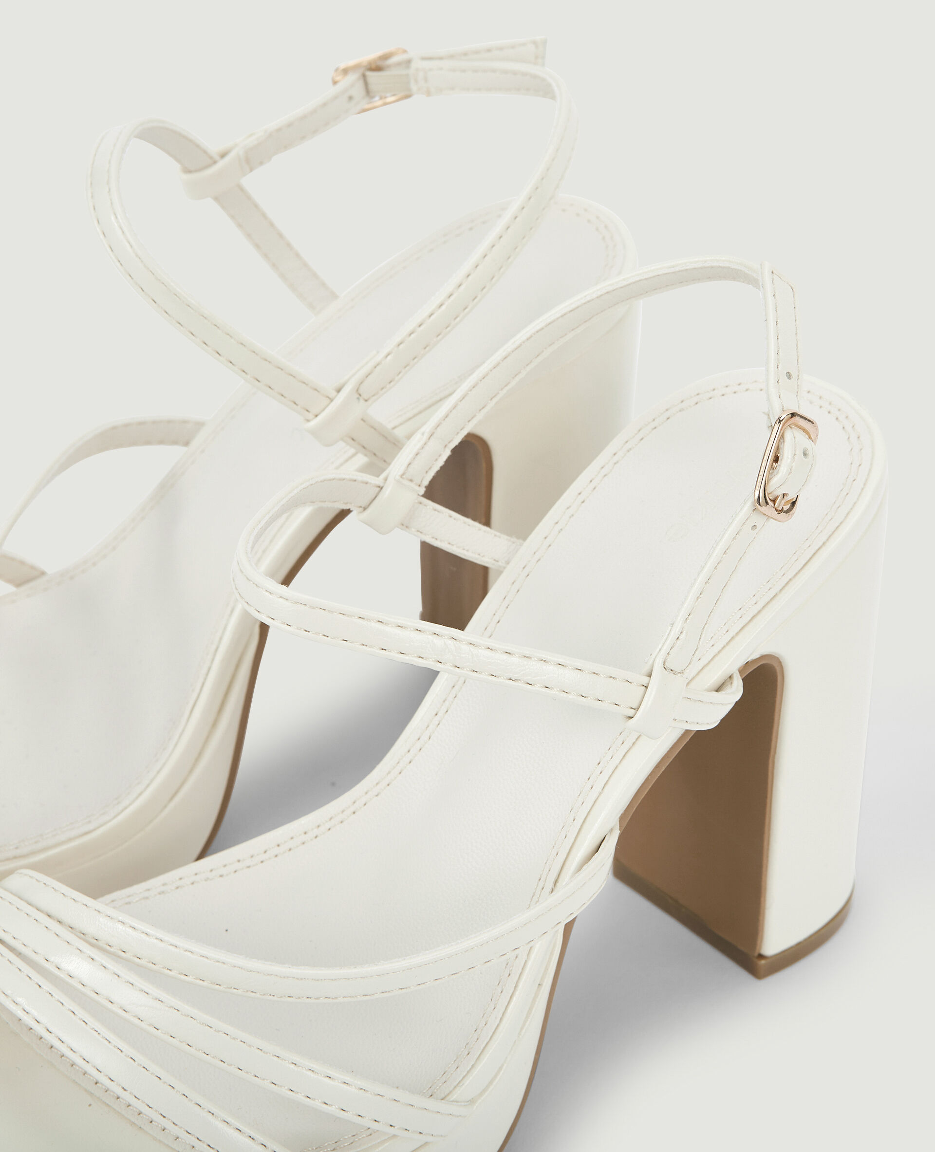 Sandales plateformes avec brides - Beige