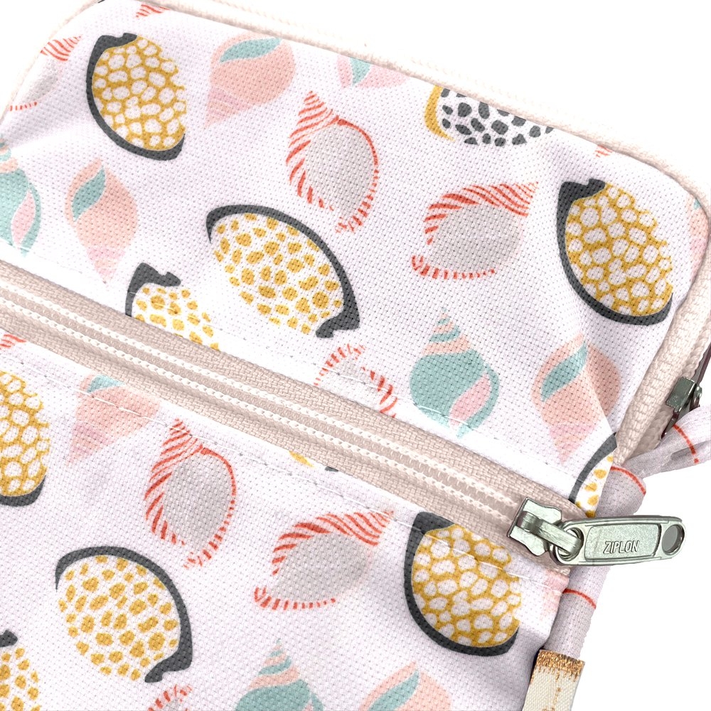 Pochette Téléphone Matelassée Coquillages Et Crustacés