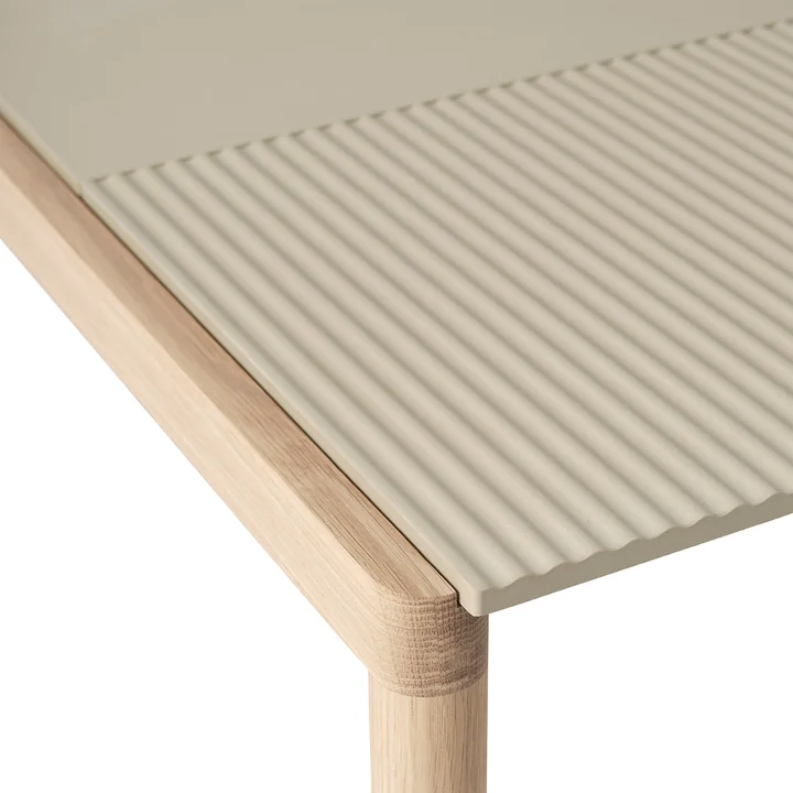 Muuto - Couple Couchtisch, 84 x 40 cm, 1 Wavy, Eiche / taupe