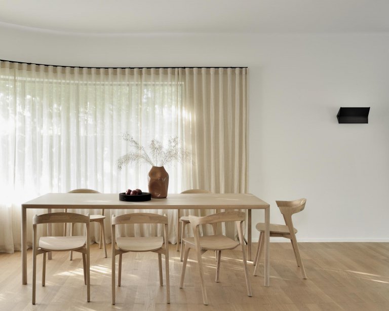 Ethnicraft Air eettafel 180x90 eiken