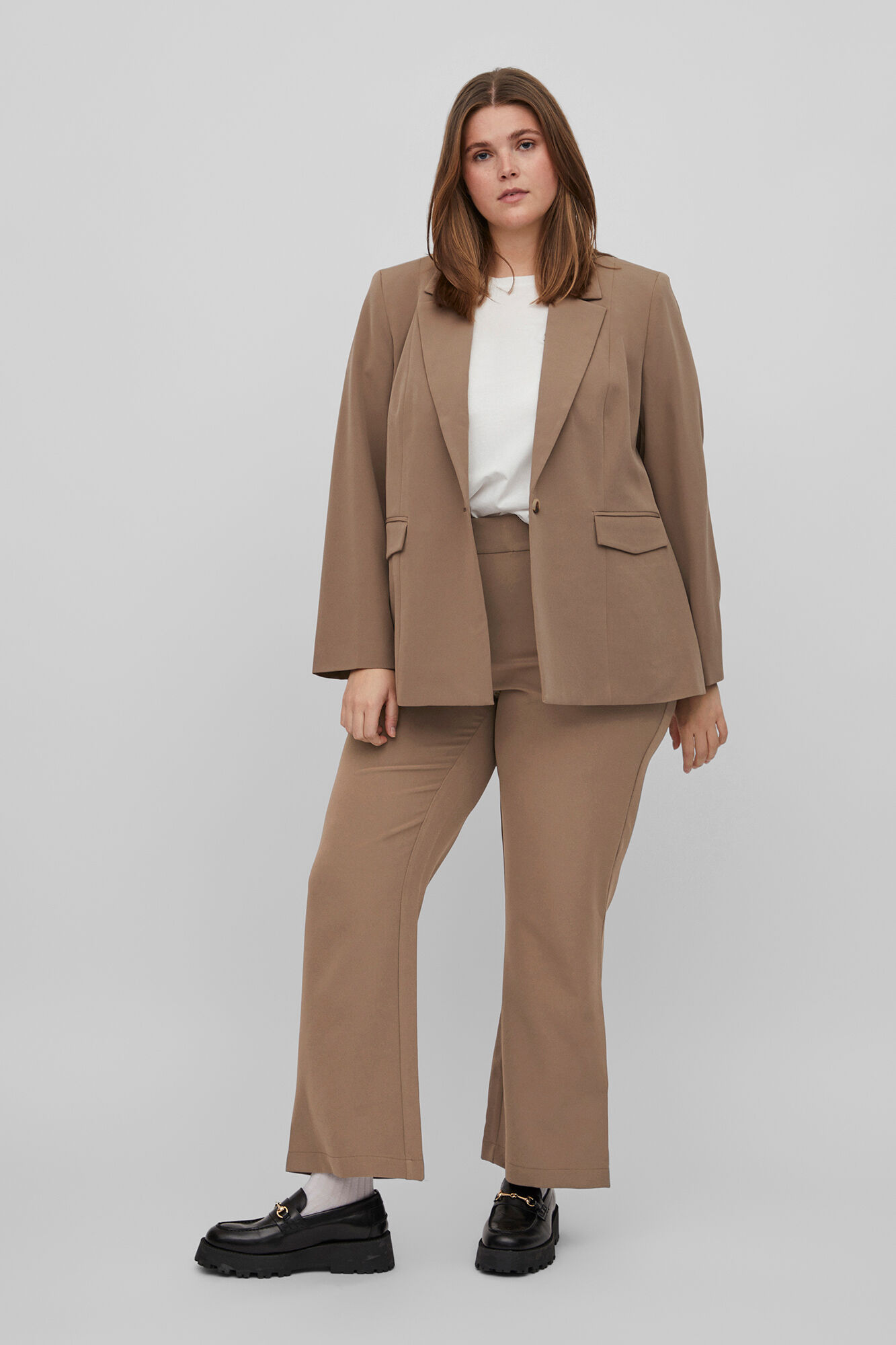 Blazer de Evoked by Vila - Marrón