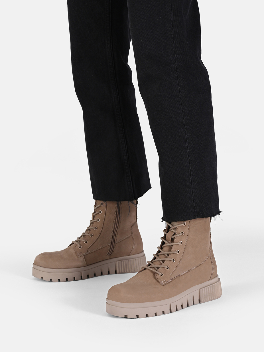 STIEFELETTE NADEA