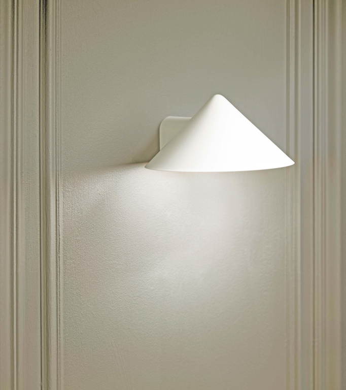 Frandsen Grasp wandlamp LED oplaadbaar Matt White