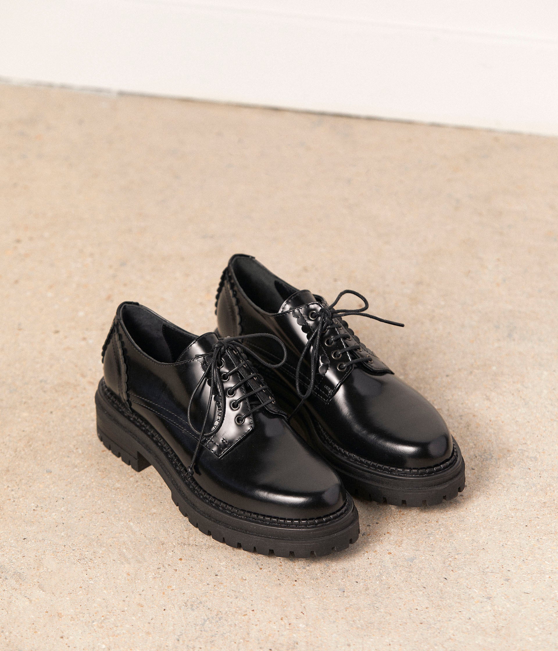 Derbies cuir noir Anelyse