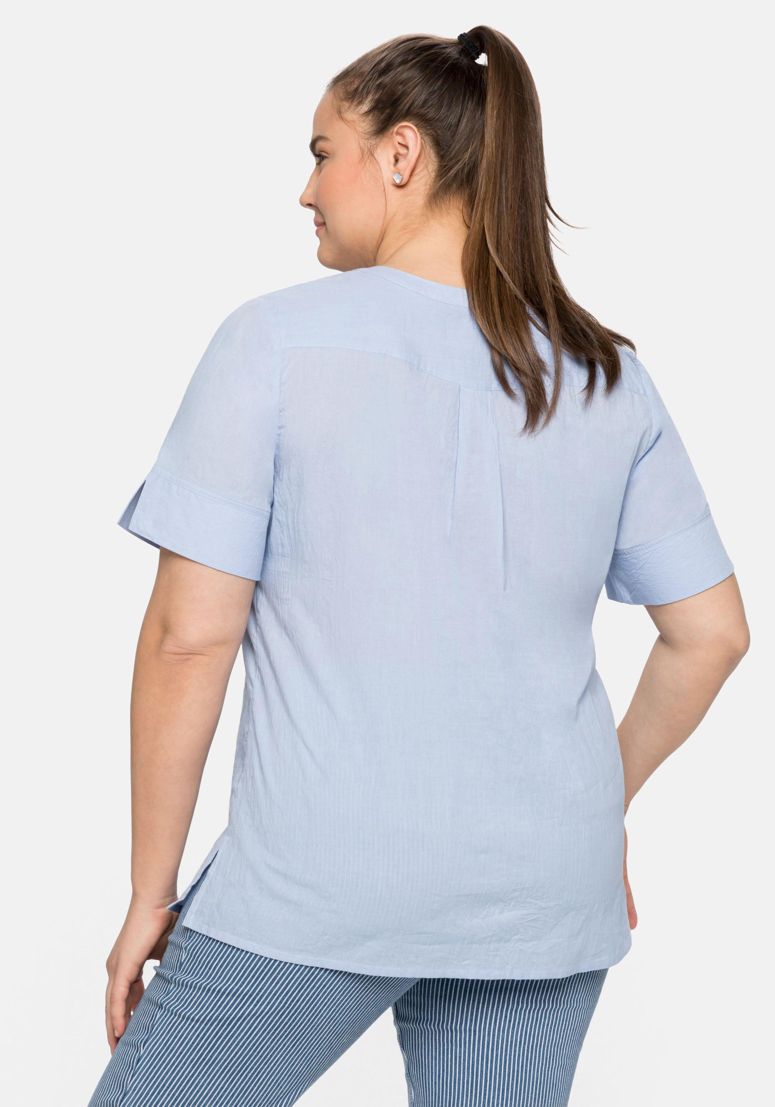 Bluse  in Crinkleoptik mit längerem Halbarm