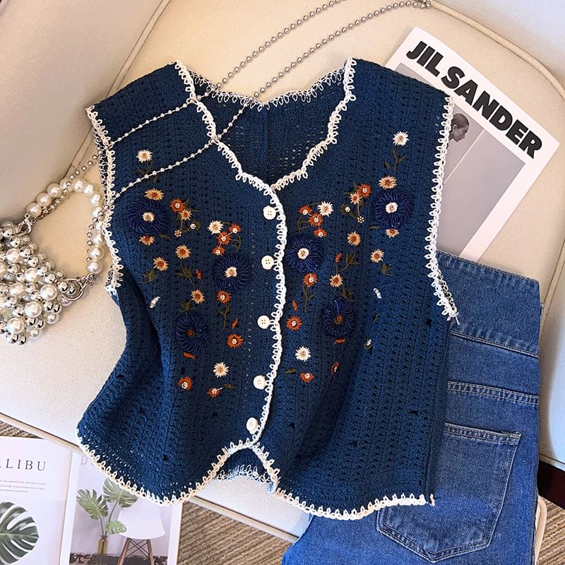 Juuri - Gehaakt vest met V-hals en bloemen