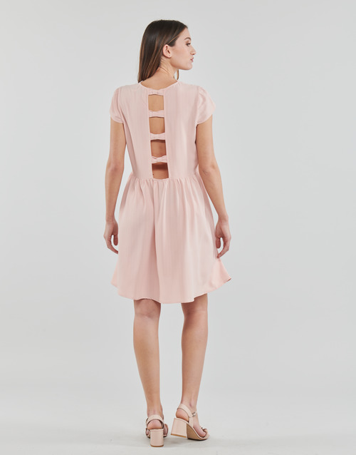 Molly Bracken - G849AP - Rose
