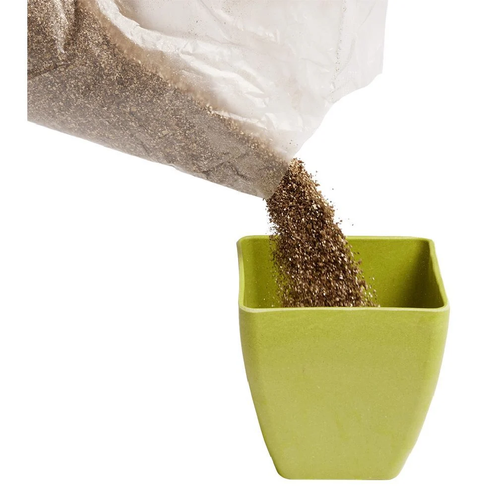 Le kit du mini jardinier pots en bambou substrat et graines