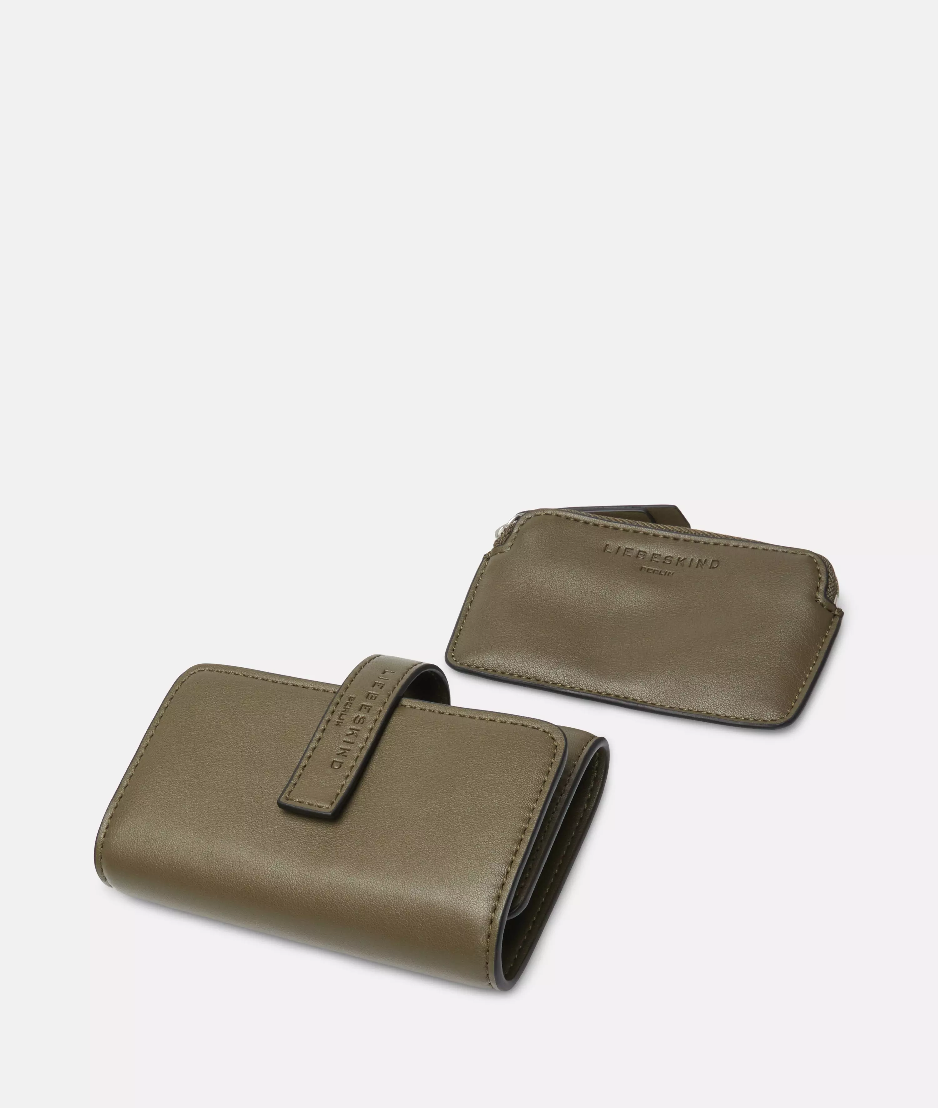 Kate purse M Spacious faux leather wallet with a silky feel