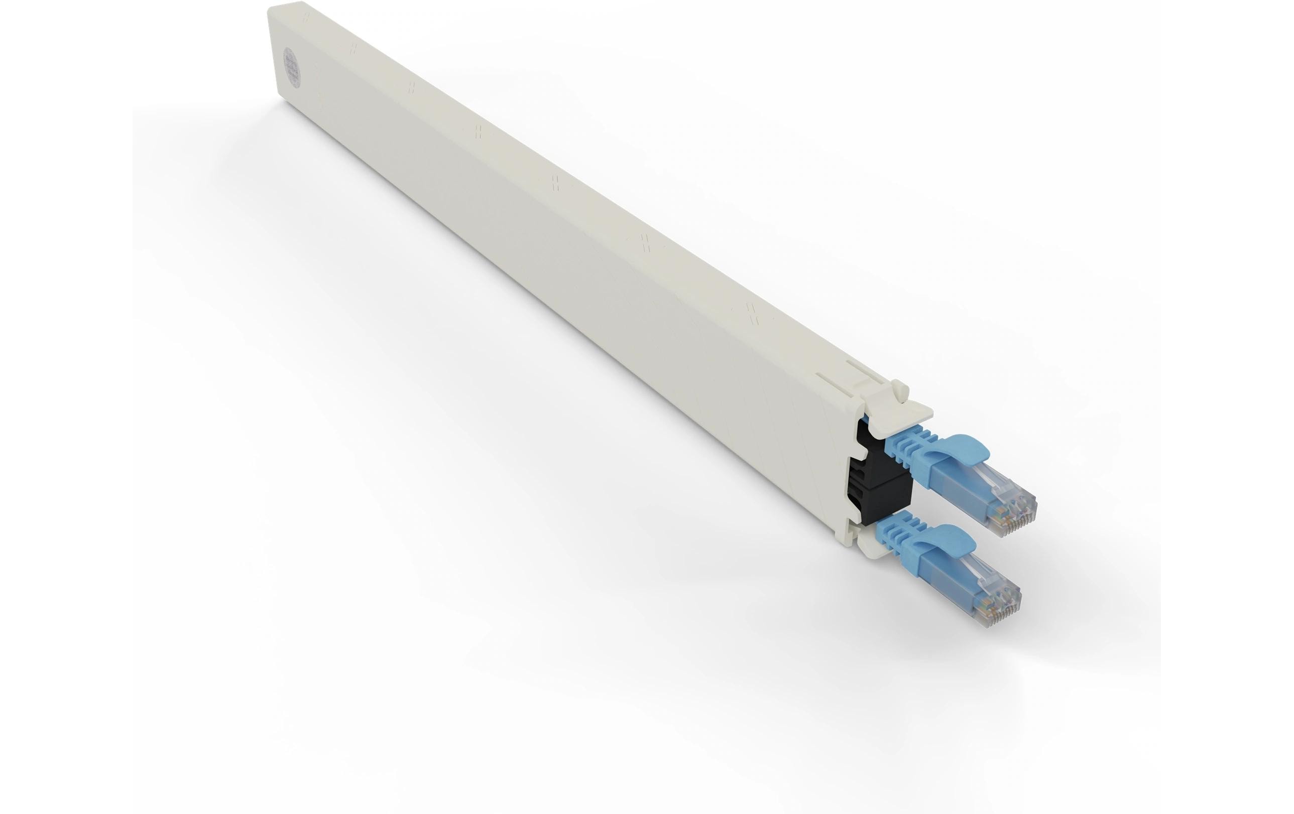 patchbox.one / Cassette / 8RU / Cat 6A, UTP, 0.8 m, BlauAll-in-One Lösung für Ordnung im Netzwerkschrank