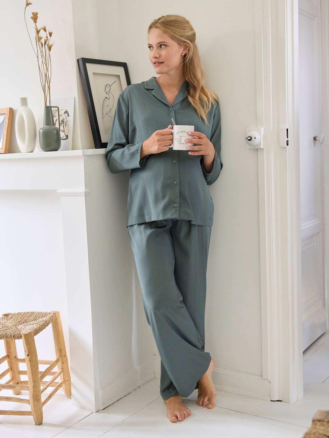 Conjunto para maternidade e amamentação: 2 pijamas de cetim, cinza ardósia, 2 peças cada
