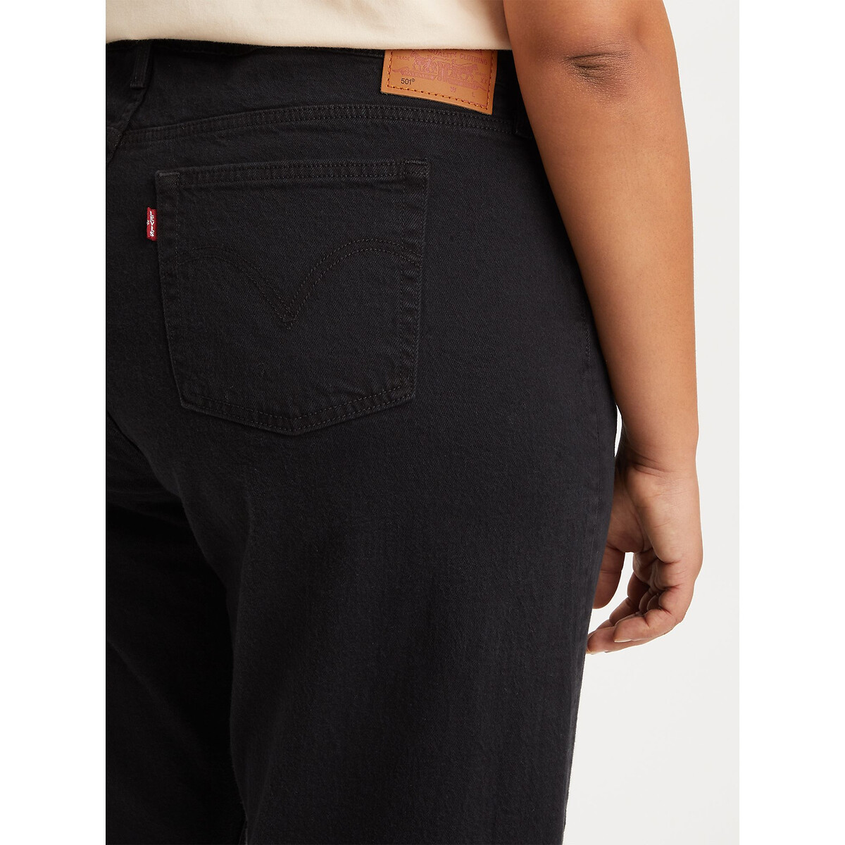 LEVI'S PLUS<br>Calça Jeans 501® Cropped