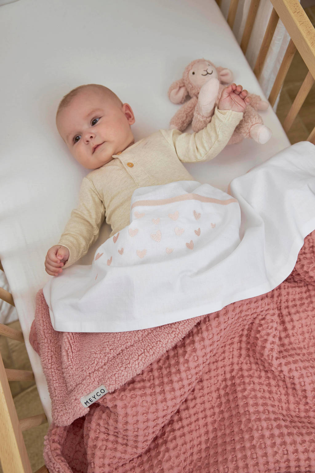 baby wieglaken Hearts soft pink