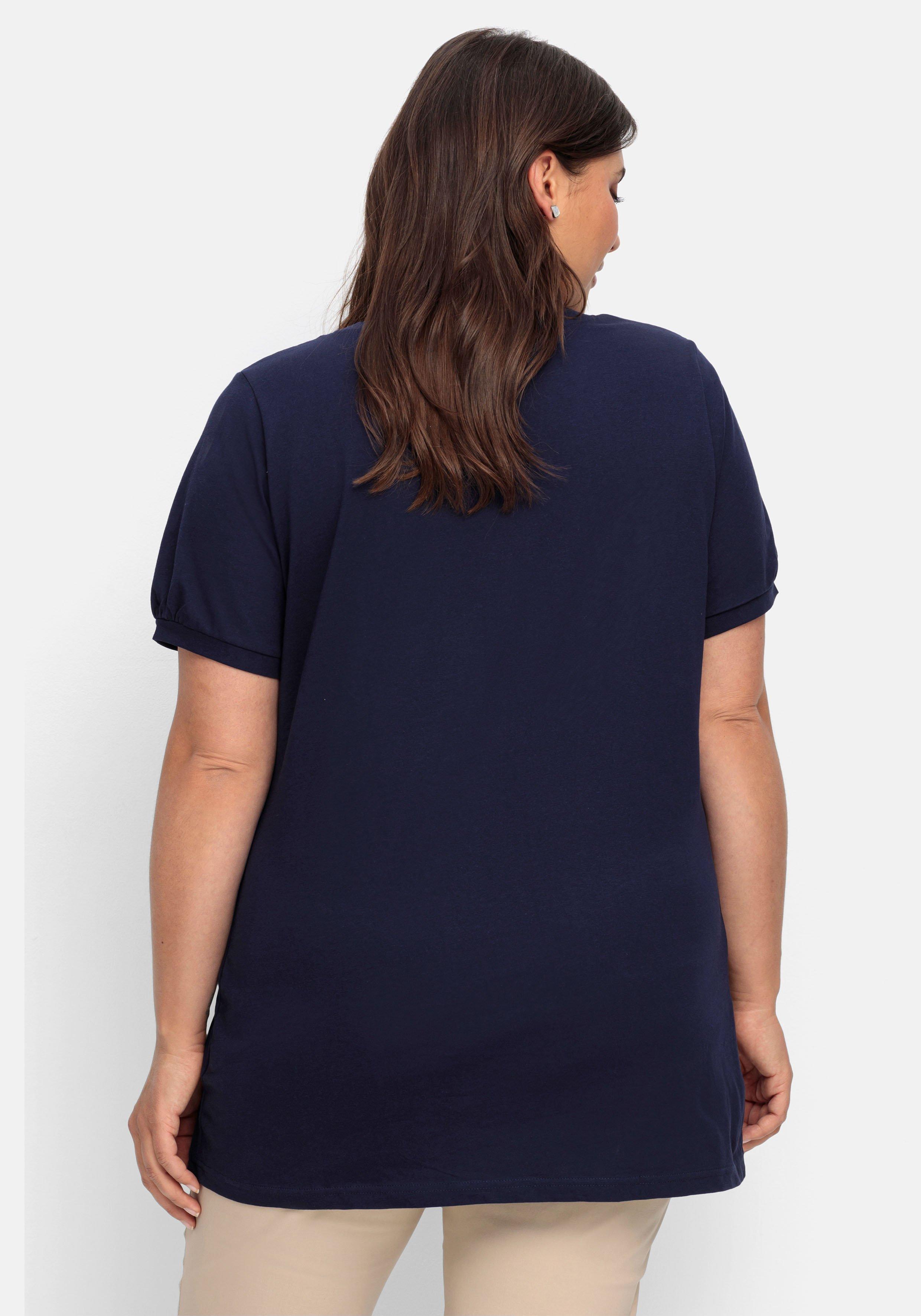 Longshirt mit Zierknöpfen am Ausschnitt