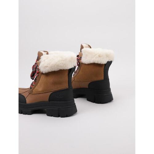 UGG - Ashton Addie Marrón