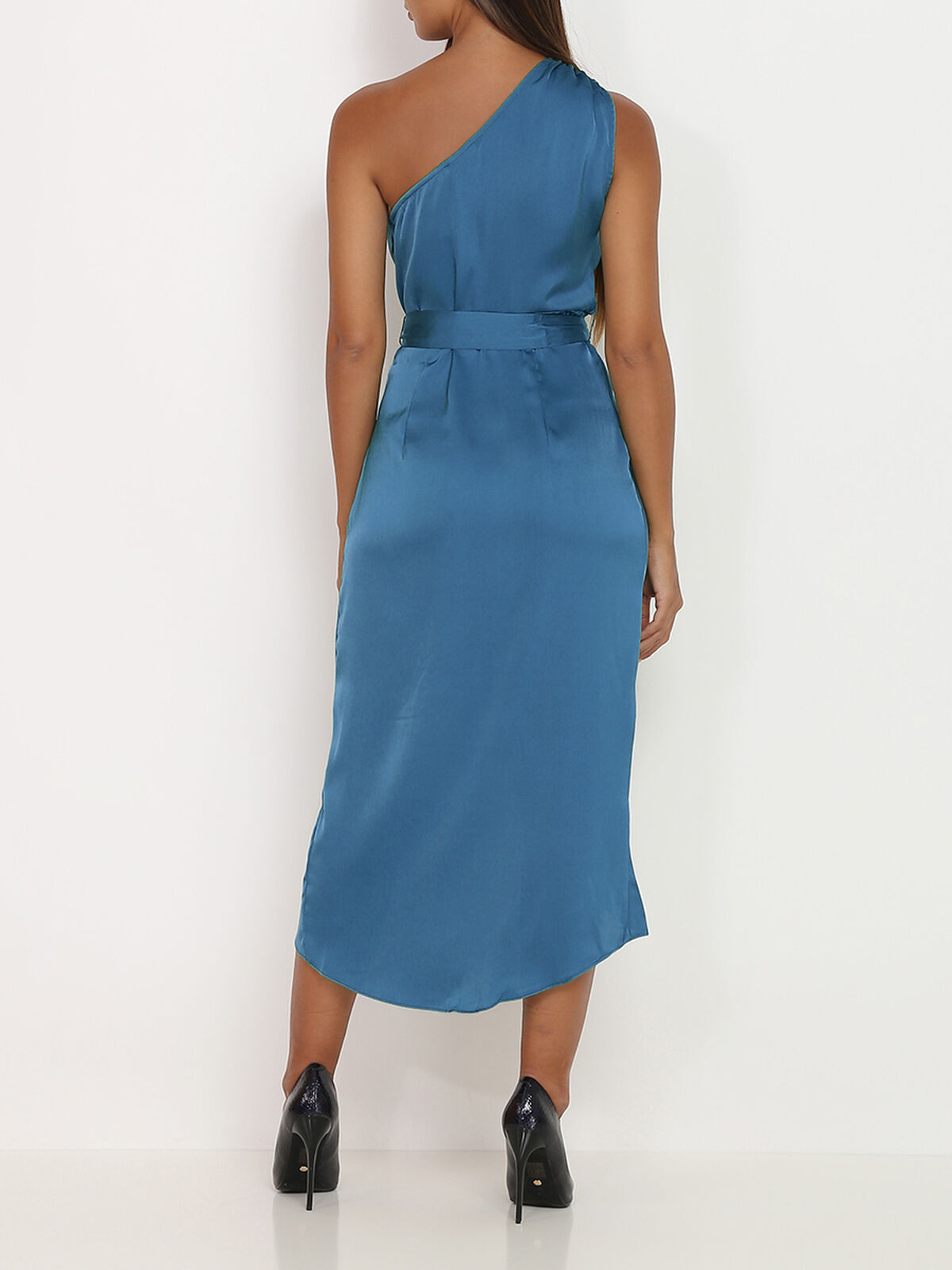 Robe asymétrique satinée- Bleu