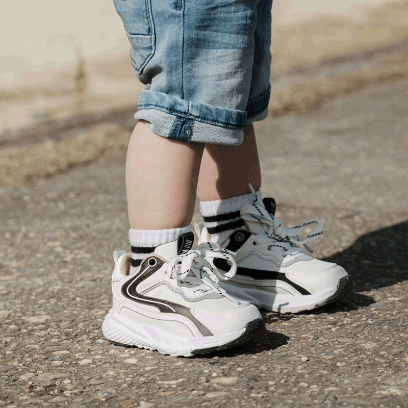 Shoesme sportief zwart-wit sneakertje Microleer | Jongens schoenen