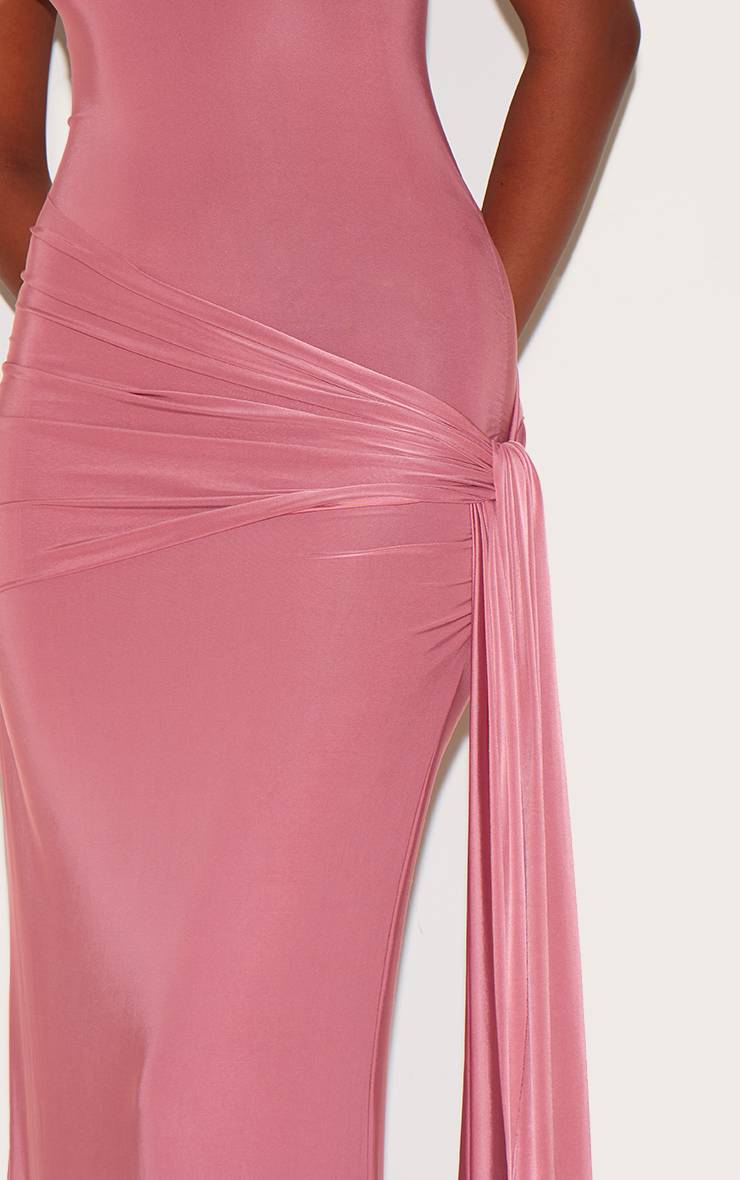 Blush Rose Robe Longue Moulante À Épaules Dénudées Avec Détail Cache-cœur