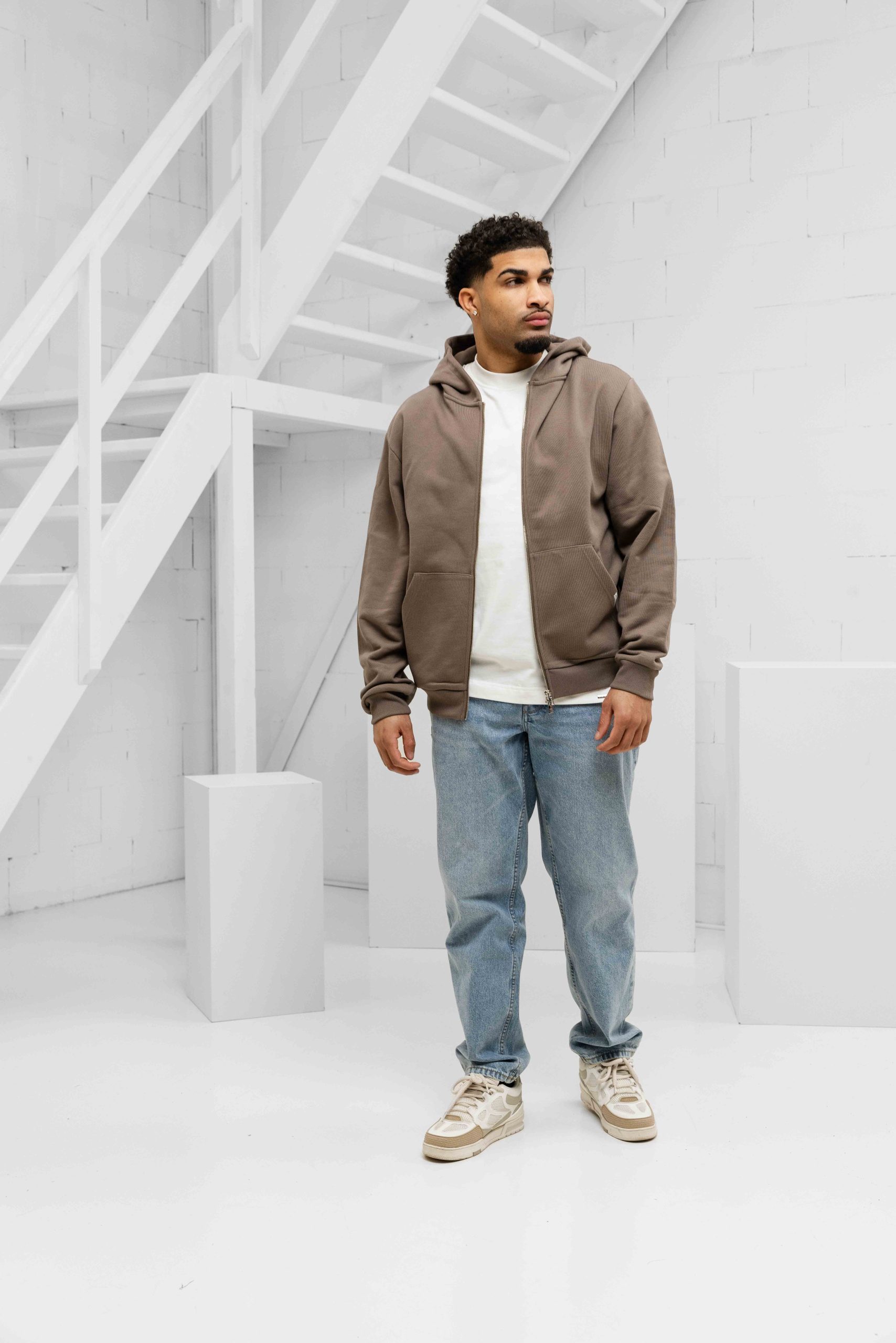Off The Pitch Phantom Zip Hoodie Heren Bruin