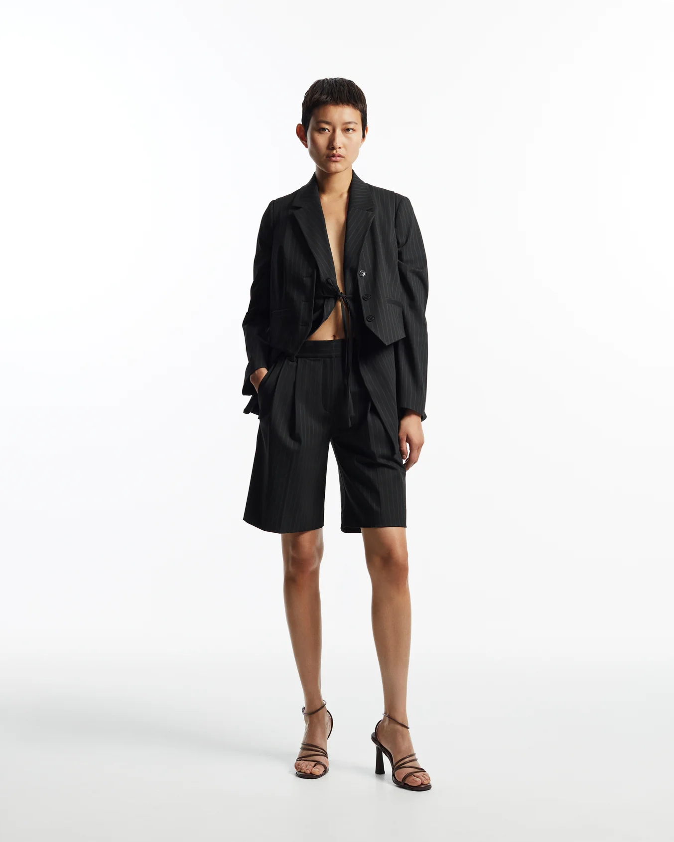 Samsøe Samsøe  Sahaveny shorts - Black Pinstripe