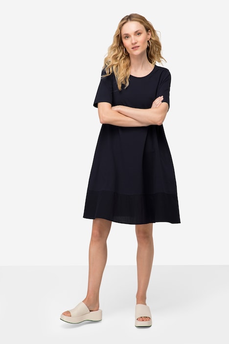 Kleid, Rundhals, Halbarm, weiter Websaum
