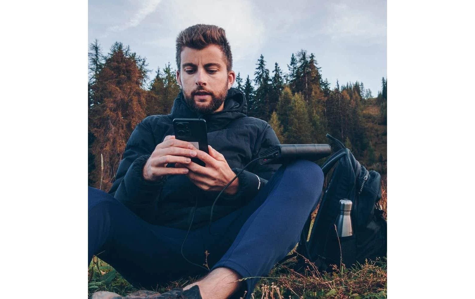 Powerbank Electron 8W Sol – Schwarz, 10000 mAh<br>Kleines, tragbares Solar-Ladegerät mit 10000 mAh Akku