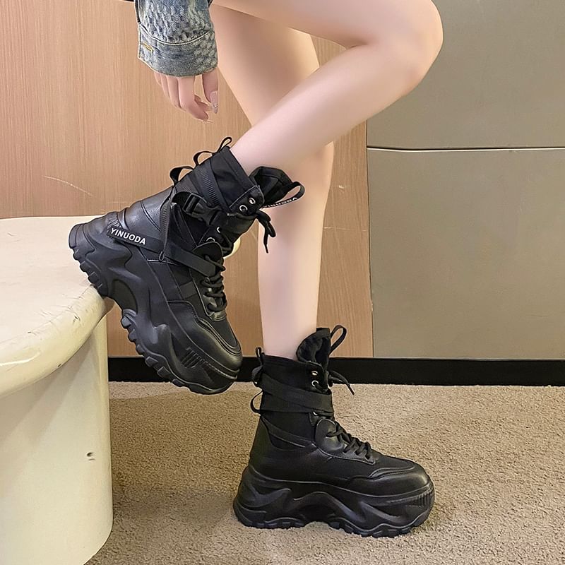 Sleeko - Hoge platform sneakers met letterband