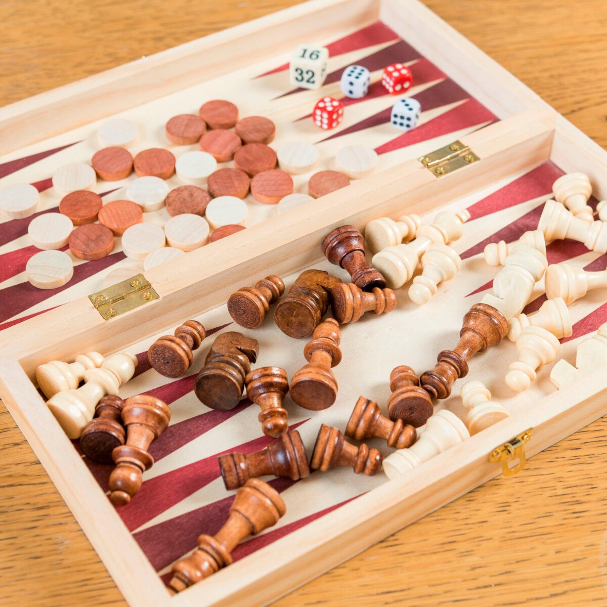 3-I-1 Brætspil I Træ - Skak, Backgammon Og Dam