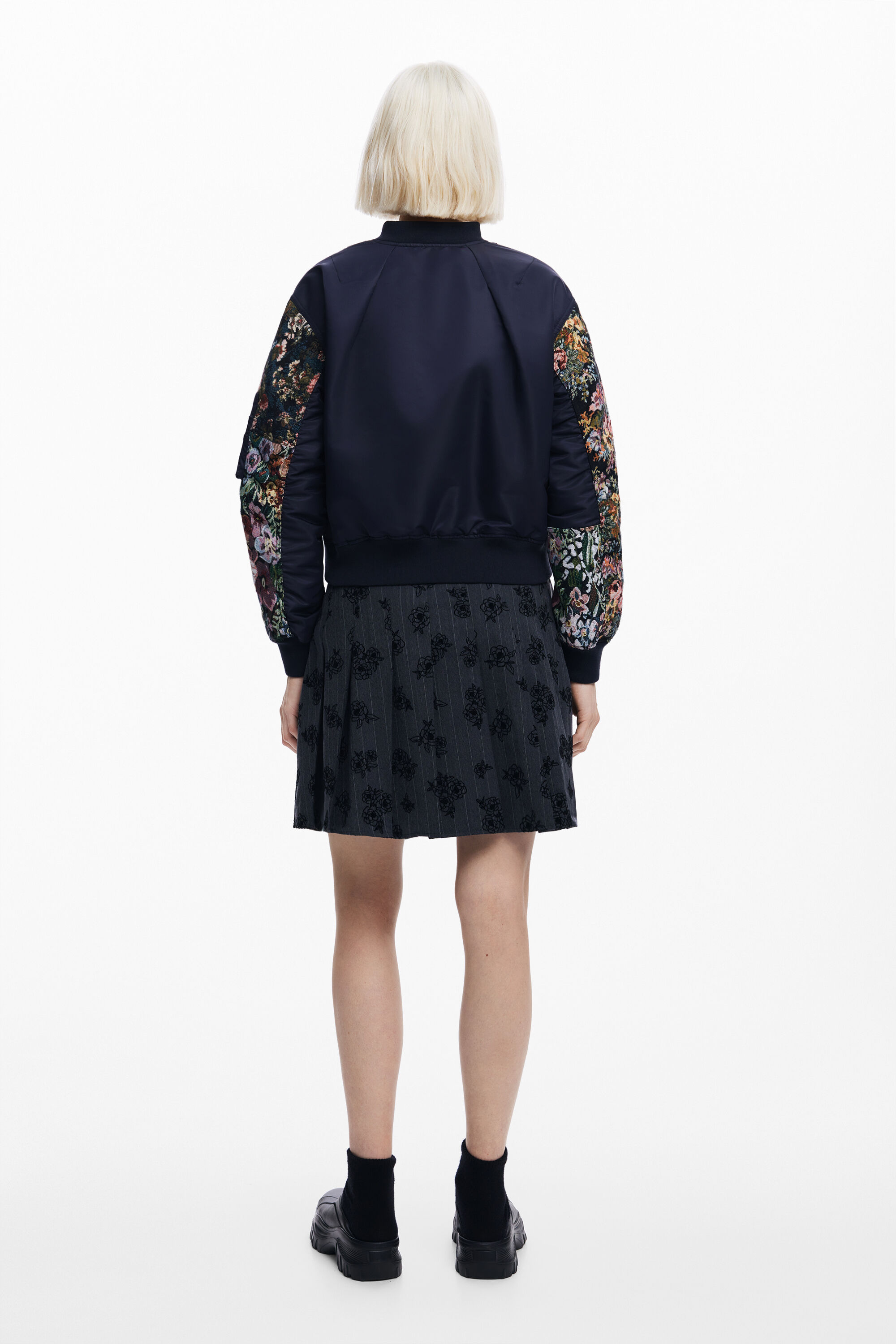 Jaqueta bomber estampada