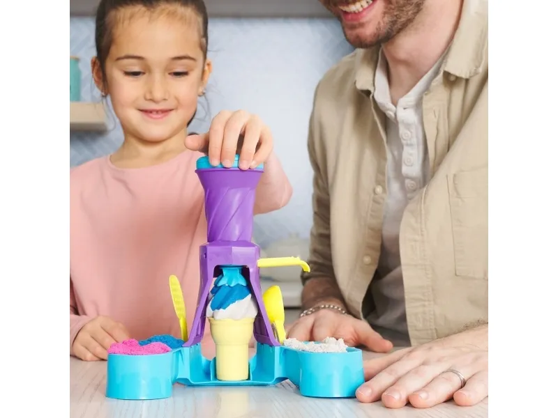Kinetic Sand Soft Serve Station