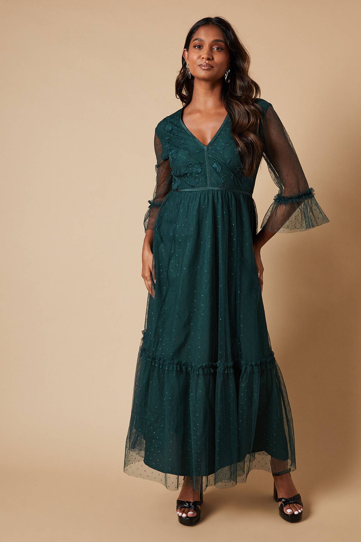 Oasis Robe Mi-Longue Étagée en Maille Brodée pour Occasions Spéciales